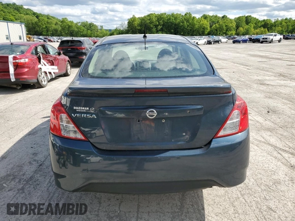 2017 Nissan Versa SV z VIN 3N1CN7AP3HL870121, wystawiony jako Copart lot #57653475 z przebiegiem 164 078 mil mil oraz Szkoda całkowita • Salvage title. Historia ofert i sprzedaży dostępna na DreamBid. Obrazek 6.