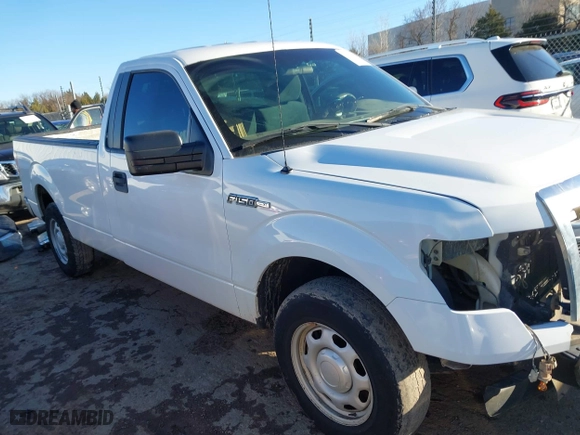 2014 Ford F-150 XL with VIN 1FTNF1CF8EKD17658, listed as a IAAI auction lot 41442651 with 155,924 mi miles. Bid and sale history available at carsss.com. Image 14.