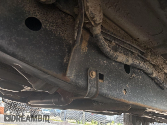 2019 Ford F-150 XL with VIN 1FTMF1EB1KKE10510, listed as a IAAI auction lot 42726982 with 98,336 mi miles and . Bid and sale history available at DreamBid. Image 32.