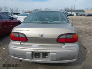 2000 Chevrolet Malibu LS with VIN 1G1NE52JXY6160219, listed as a IAAI auction lot 41806027 with 139,790 mi miles. Bid and sale history available at carsss.com. Image 16.