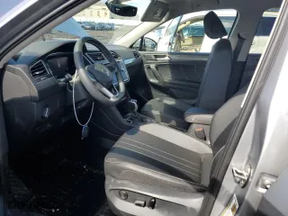 2022 Volkswagen Tiguan SE with VIN 3VV2B7AX5NM145127, listed as a Copart auction lot 50167775 with 25,432 mi miles and Salvage Title. Bid and sale history available at carsss.com. Image 7.