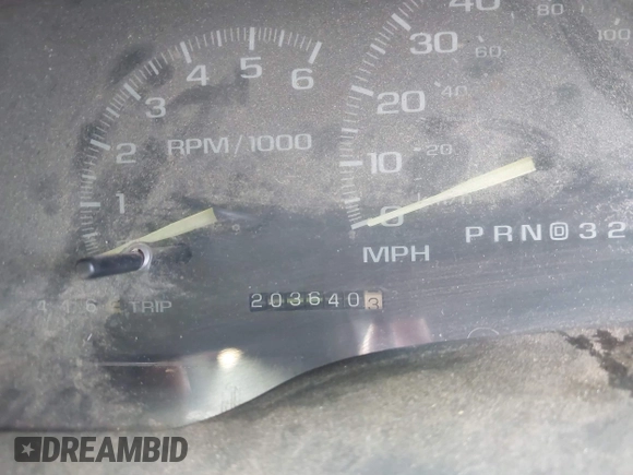 1998 Chevrolet Silverado 1500 with VIN 1GCEC19M7WE151745, listed as a IAAI auction lot 42161857 with 203,640 mi miles and . Bid and sale history available at DreamBid. Image 7.