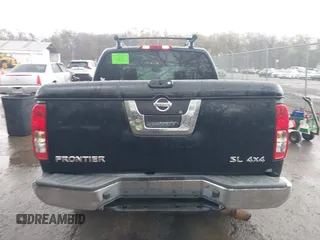 2011 Nissan Frontier Pro-4X with VIN 1N6AD0EV5BC440663, listed as a IAAI auction lot 41923918 with 168,331 mi miles and . Bid and sale history available at DreamBid. Image 16.
