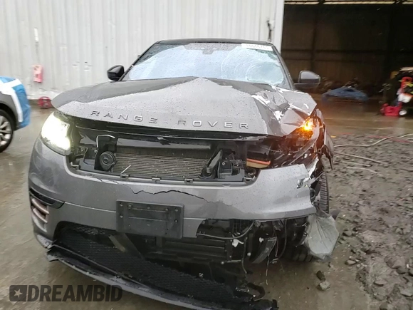 2018 Land Rover Range Rover Velar R-Dynamic HSE с VIN SALYM2RVXJA716619, выставлен на аукционе Copart как лот 46646765 с пробегом 130 848 миль миль и Списание • Salvage title. История ставок и продаж доступна на DreamBid. Изображение 15.