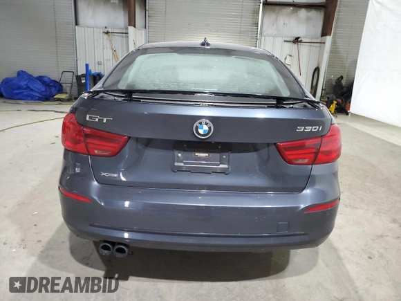 2018 BMW 3 Series 330i xDrive with VIN WBA8Z9C52JB220330, listed as a Copart auction lot 82926983 with 53,436 mi miles and Non Repairable. Bid and sale history available at carsss.com. Image 6.