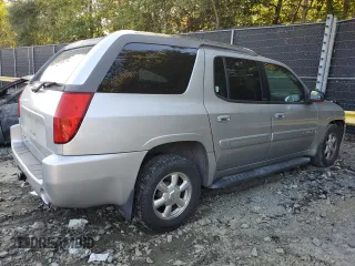 2004 GMC Envoy SLE with VIN 1GKET12S746181543, listed as a Copart auction lot 75818784 with 146,289 mi miles and Salvage Title. Bid and sale history available at DreamBid. Image 3.
