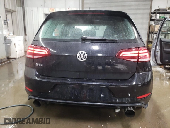 2018 Volkswagen Golf GTI S with VIN 3VW447AU9JM288922, listed as a Copart auction lot 39173114 with 83,647 mi miles. Bid and sale history available at carsss.com. Image 6.