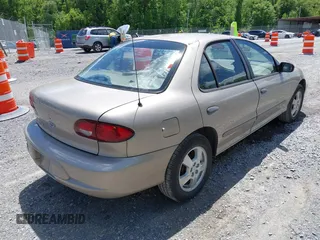 2002 Chevrolet Cavalier LS z VIN 1G1JF524227166216, wystawiony jako IAAI lot #42329962 z przebiegiem 155 966 mil mil oraz . Historia ofert i sprzedaży dostępna na DreamBid. Obrazek 4.