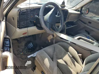 2004 Chevrolet Suburban LT z VIN 1GNFK16T94J220269, wystawiony jako Copart lot #55427185 z przebiegiem Nie podano mil oraz Szkoda całkowita • Salvage title. Historia ofert i sprzedaży dostępna na DreamBid. Obrazek 8.