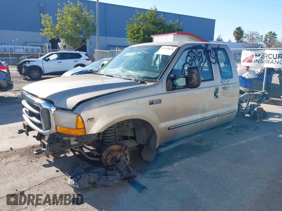 2000 Ford F-250 XL with VIN 1FTNX20S1YEB50213, listed as a IAAI auction lot 41343078 with 90,375 mi miles and . Bid and sale history available at DreamBid. Image 2.