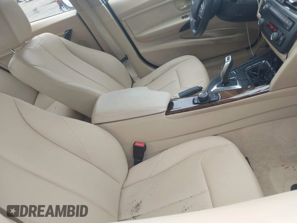 2015 BMW 3 Series 320i xDrive with VIN WBA3C3G5XFNT51305, listed as a IAAI auction lot 42023280 with 127,887 mi miles and . Bid and sale history available at DreamBid. Image 5.
