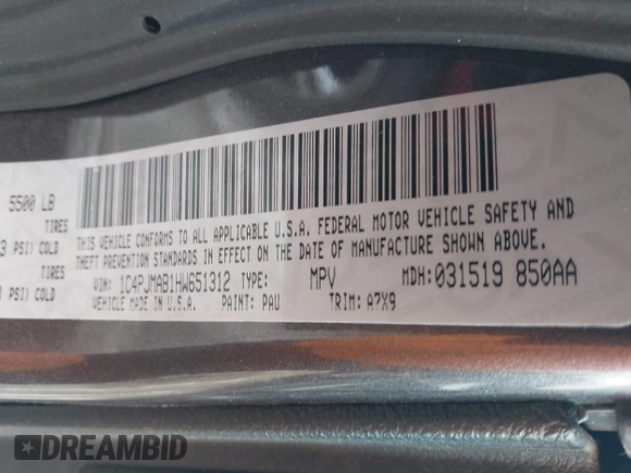 2017 Jeep Cherokee Sport with VIN 1C4PJMAB1HW651312, listed as a IAAI auction lot 41372908 with 51,105 mi miles. Bid and sale history available at carsss.com. Image 9.