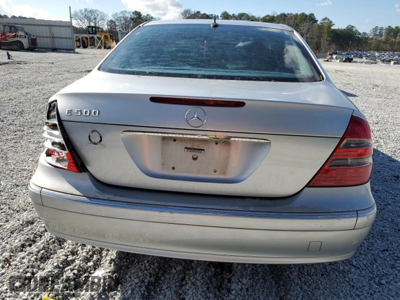 2003 Mercedes-Benz E-Class 5.0L with VIN WDBUF70J93A086939, listed as a Copart auction lot 87022834 with 0 mi miles and Salvage Title. Bid and sale history available at carsss.com. Image 6.