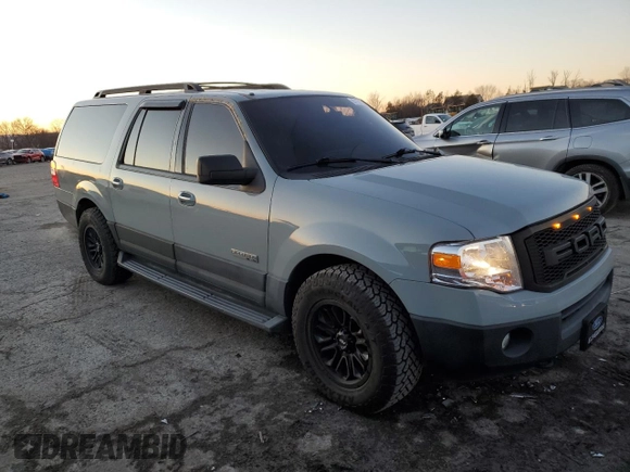 2007 Ford Expedition Max XLT with VIN 1FMFK16587LA37671, listed as a Copart auction lot 87729795 with 143,723 mi miles and Salvage title. Bid and sale history available at DreamBid. Image 4.