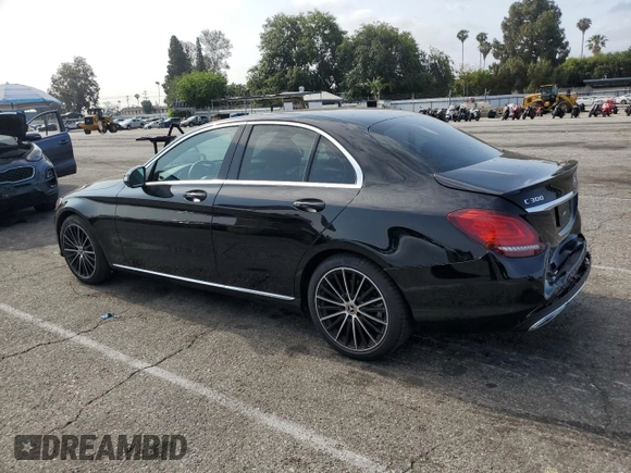2019 Mercedes-Benz C 300 z VIN 55SWF8DB0KU317895, wystawiony jako Copart lot #59327855 z przebiegiem 47 455 mil mil oraz Szkoda całkowita • Salvage title. Historia ofert i sprzedaży dostępna na DreamBid. Obrazek 2.