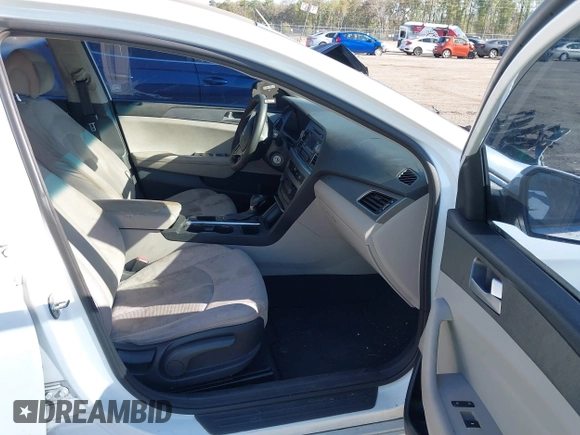 2015 Hyundai Sonata SE with VIN 5NPE24AF3FH108750, listed as a IAAI auction lot 41843880 with 168,561 mi miles and . Bid and sale history available at DreamBid. Image 5.