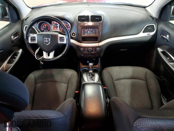 2017 Dodge Journey SE with VIN 3C4PDCAB3HT507672, listed as a Copart auction lot 52388255 with 175,384 mi miles and Salvage Title. Bid and sale history available at DreamBid. Image 8.