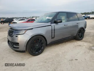 2024 Land Rover Range Rover SE with VIN SALKP9E91RA233403, listed as a Copart auction lot 47234865 with 7,823 mi miles and Salvage Title. Bid and sale history available at carsss.com. Image 1.