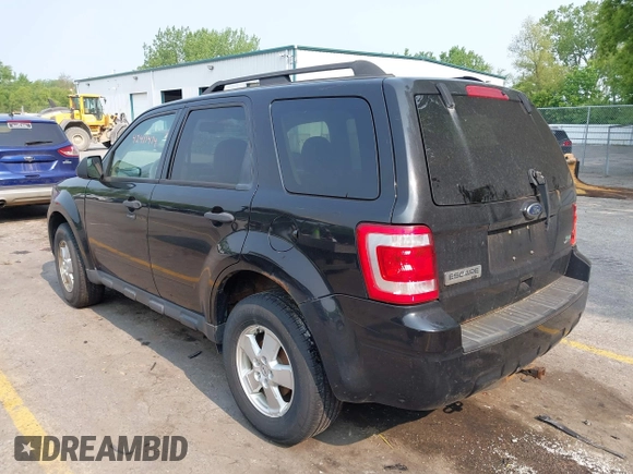 2011 Ford Escape XLT с VIN 1FMCU9DG4BKA64865, выставлен на аукционе IAAI как лот 42411474 с пробегом Не указан миль и . История ставок и продаж доступна на DreamBid. Изображение 3.
