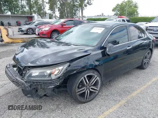 2013 Honda Accord EX z VIN 1HGCR2F70DA036727, wystawiony jako IAAI lot #42124584 z przebiegiem 190 166 mil mil oraz . Historia ofert i sprzedaży dostępna na DreamBid. Obrazek 19.