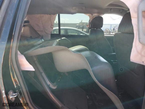 2018 Chevrolet Tahoe Commercial with VIN 1GNLCDEC3JR215701, listed as a Copart auction lot 49587735 with 68,732 mi miles and Salvage Title. Bid and sale history available at carsss.com. Image 11.