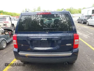 2017 Jeep Patriot High Altitude with VIN 1C4NJPFAXHD211657, listed as a IAAI auction lot 42326340 with 53,561 mi miles and . Bid and sale history available at DreamBid. Image 16.