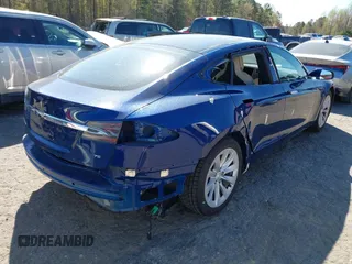2017 Tesla Model S 60 with VIN 5YJSA1E19HF186227, listed as a IAAI auction lot 41888015 with 105,510 mi miles and . Bid and sale history available at DreamBid. Image 4.