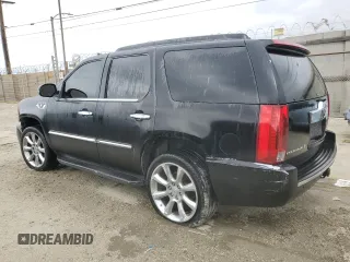 2007 Cadillac Escalade with VIN 1GYFK638X7R196327, listed as a Copart auction lot 53824855 with 0 mi miles and Clean Title. Bid and sale history available at carsss.com. Image 2.