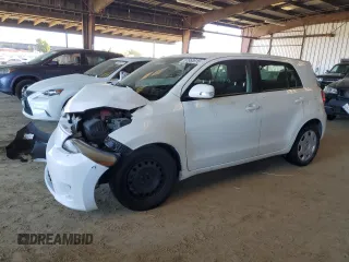 2014 Scion xD z VIN JTKKUPB45E1041014, wystawiony jako Copart lot #87863615 z przebiegiem 112 342 mil mil oraz Szkody całkowita. Historia ofert i sprzedaży dostępna na DreamBid. Obrazek 1.
