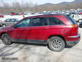 2007 Chrysler Pacifica Touring with VIN 2A8GM68X67R303199, listed as a IAAI auction lot 41813555 with 161,495 mi miles. Bid and sale history available at carsss.com. Image 15.