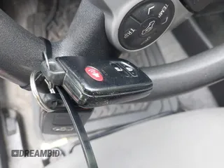 2015 Toyota Prius Four z VIN JTDKN3DU2F1935497, wystawiony jako IAAI lot #42330002 z przebiegiem 237 332 mil mil oraz . Historia ofert i sprzedaży dostępna na DreamBid. Obrazek 11.