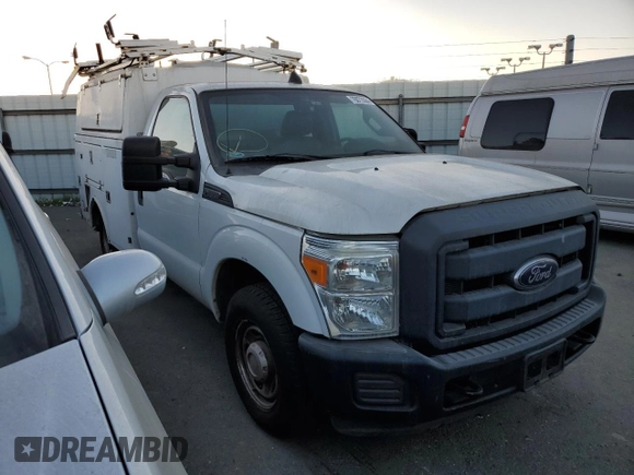 2013 Ford F-350 XL с VIN 1FDRF3A6XDEB92283, выставлен на аукционе Copart как лот 60942625 с пробегом 61 808 миль миль и Чистый • Clean title. История ставок и продаж доступна на DreamBid. Изображение 4.
