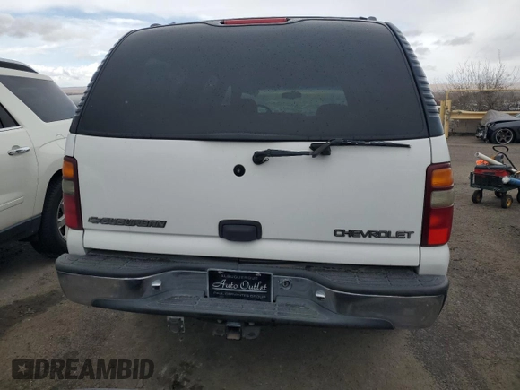 2001 Chevrolet Suburban LS with VIN 3GNEC16T71G286096, listed as a Copart auction lot 43187135 with 0 mi miles and Salvage Title. Bid and sale history available at carsss.com. Image 6.