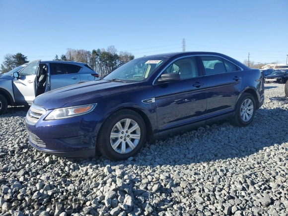 2011 Ford Taurus SE with VIN 1FAHP2DW0BG144530, listed as a Copart auction lot 49312205 with 157,881 mi miles and Salvage Title. Bid and sale history available at carsss.com. Image 1.