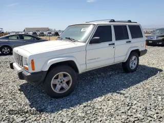2000 Jeep Cherokee with VIN 1J4FT48S6YL152495, listed as a Copart auction lot 60627965 with 196,086 mi miles and Salvage title. Bid and sale history available at DreamBid. Image 1.