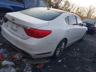 2015 Kia K900 Luxury with VIN KNALW4D47F6023343, listed as a IAAI auction lot 41326579 with 214,113 mi miles. Bid and sale history available at carsss.com. Image 4.