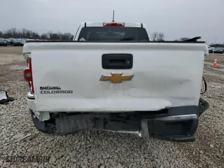 2018 Chevrolet Colorado 2WD Work Truck with VIN 1GCHSBEA1J1305271, listed as a Copart auction lot 44192305 with 117,301 mi miles and Salvage Title. Bid and sale history available at carsss.com. Image 6.