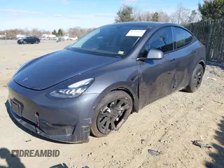 2023 Tesla Model Y Long Range with VIN 7SAYGDEE4PA145922, listed as a IAAI auction lot 41771974 with 22,670 mi miles. Bid and sale history available at carsss.com. Image 20.
