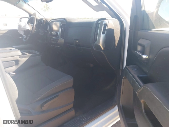 2017 Chevrolet Silverado 1500 LT with VIN 1GCVKREC2HZ168267, listed as a IAAI auction lot 41701427 with 84,614 mi miles. Bid and sale history available at carsss.com. Image 5.