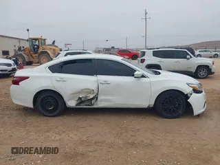 2018 Nissan Altima SR with VIN 1N4AL3APXJC153788, listed as a IAAI auction lot 41207298 with 160,194 mi miles and . Bid and sale history available at DreamBid. Image 14.