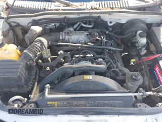 2004 Ford Explorer with VIN 1FMZU85W94ZB15992, listed as a IAAI auction lot 41658686 with 168,147 mi miles and . Bid and sale history available at DreamBid. Image 10.