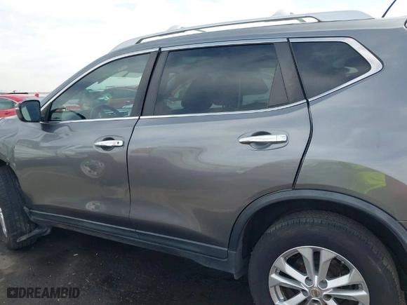 2015 Nissan Rogue SV with VIN KNMAT2MV9FP510988, listed as a IAAI auction lot 41895413 with 211,113 mi miles. Bid and sale history available at carsss.com. Image 14.