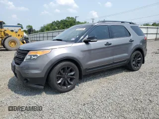 2014 Ford Explorer XLT z VIN 1FM5K7D89EGA84483, wystawiony jako Copart lot #59800665 z przebiegiem 205 812 mil mil oraz Szkoda całkowita • Salvage title. Historia ofert i sprzedaży dostępna na DreamBid. Obrazek 1.