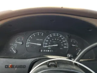 2001 Ford Ranger XL z VIN 1FTYR14V21PB49944, wystawiony jako Copart lot #54184925 z przebiegiem 305 117 mil mil oraz Szkoda całkowita • Salvage title. Historia ofert i sprzedaży dostępna na DreamBid. Obrazek 9.