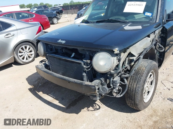 2016 Jeep Patriot Sport with VIN 1C4NJPBA7GD669757, listed as a IAAI auction lot 42515905 with 176,553 mi miles and . Bid and sale history available at DreamBid. Image 6.