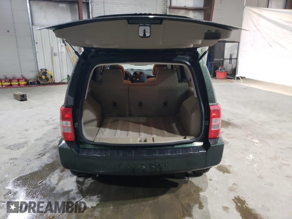 2010 Jeep Patriot Latitude z VIN 1J4NT1GAXAD625804, wystawiony jako Copart lot #89325875 z przebiegiem 66 202 mil mil oraz Szkoda całkowita • Salvage title. Historia ofert i sprzedaży dostępna na DreamBid. Obrazek 6.