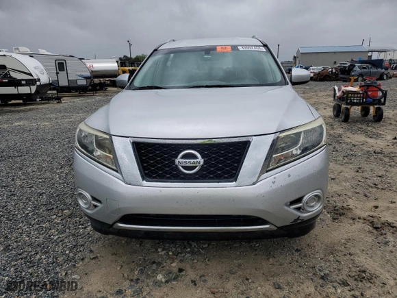 2016 Nissan Pathfinder S with VIN 5N1AR2MN2GC616346, listed as a Copart auction lot 49992455 with 151,624 mi miles and Salvage Title. Bid and sale history available at carsss.com. Image 5.