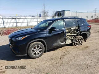 2021 Toyota Highlander L with VIN 5TDZZRAHXMS035122, listed as a Copart auction lot 48061505 with 105,773 mi miles and Clean title. Bid and sale history available at DreamBid. Image 1.