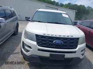 2016 Ford Explorer Sport z VIN 1FM5K8GT8GGA23182, wystawiony jako IAAI lot #42479915 z przebiegiem 160 099 mil mil oraz . Historia ofert i sprzedaży dostępna na DreamBid. Obrazek 12.