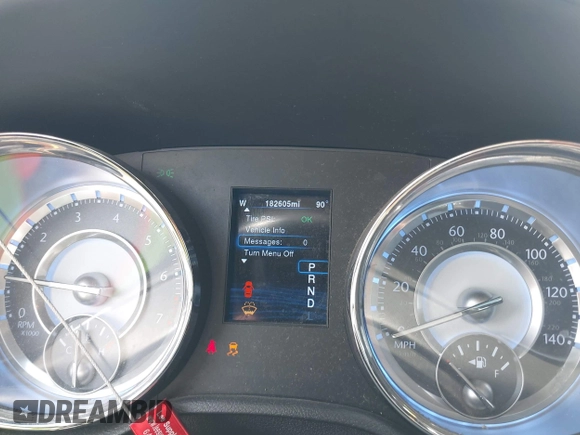 2014 Chrysler 300 with VIN 2C3CCAAG6EH288572, listed as a IAAI auction lot 41937363 with 182,605 mi miles. Bid and sale history available at carsss.com. Image 7.